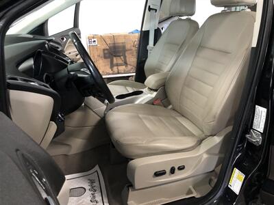 2013 Ford Escape SEL   - Photo 15 - Saint Louis, MI 48880-9800