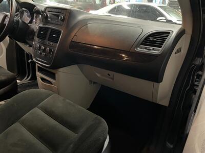 2015 Dodge Grand Caravan SE - Photo 19 - Saint Louis, MI 48880-9800