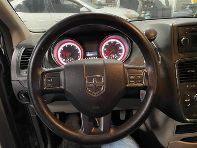 2015 Dodge Grand Caravan SE - Photo 7 - Saint Louis, MI 48880-9800