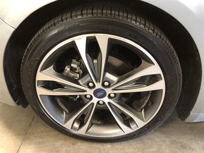 2020 Ford Fusion Titanium   - Photo 24 - Saint Louis, MI 48880-9800