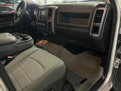 2015 RAM 1500 Express - Photo 19 - Saint Louis, MI 48880-9800