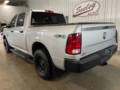 2015 RAM 1500 Express - Photo 3 - Saint Louis, MI 48880-9800