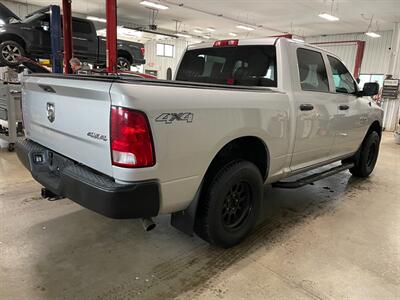 2015 RAM 1500 Express - Photo 6 - Saint Louis, MI 48880-9800