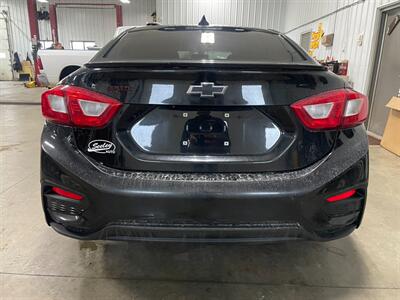 2018 Chevrolet Cruze LT Auto   - Photo 7 - Saint Louis, MI 48880-9800