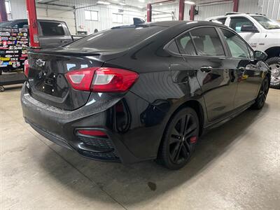 2018 Chevrolet Cruze LT Auto   - Photo 6 - Saint Louis, MI 48880-9800