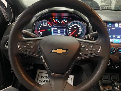 2018 Chevrolet Cruze LT Auto   - Photo 10 - Saint Louis, MI 48880-9800
