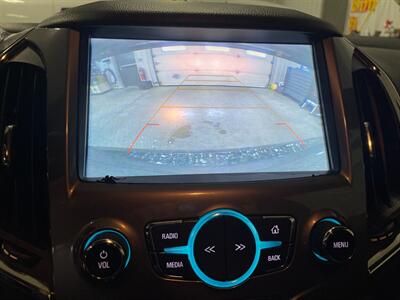 2018 Chevrolet Cruze LT Auto   - Photo 17 - Saint Louis, MI 48880-9800