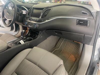 2018 Chevrolet Impala LS Fleet   - Photo 17 - Saint Louis, MI 48880-9800