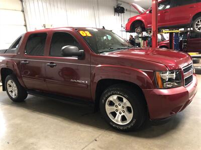 2008 Chevrolet Avalanche LS   - Photo 5 - Saint Louis, MI 48880-9800