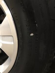 2008 Chevrolet Avalanche LS   - Photo 25 - Saint Louis, MI 48880-9800