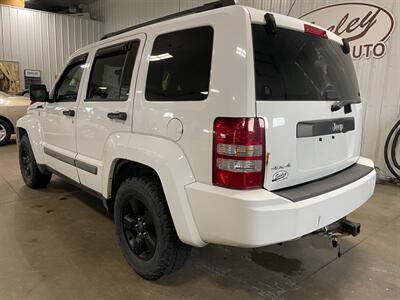 2012 Jeep Liberty Sport   - Photo 6 - Saint Louis, MI 48880-9800