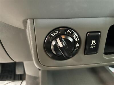 2019 Nissan Frontier SV   - Photo 12 - Saint Louis, MI 48880-9800