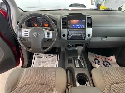 2019 Nissan Frontier SV   - Photo 7 - Saint Louis, MI 48880-9800