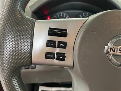 2019 Nissan Frontier SV   - Photo 10 - Saint Louis, MI 48880-9800