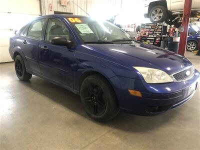2006 Ford Focus ZX4 S   - Photo 3 - Saint Louis, MI 48880-9800