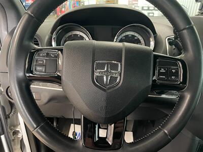 2016 Dodge Grand Caravan SE   - Photo 9 - Saint Louis, MI 48880-9800