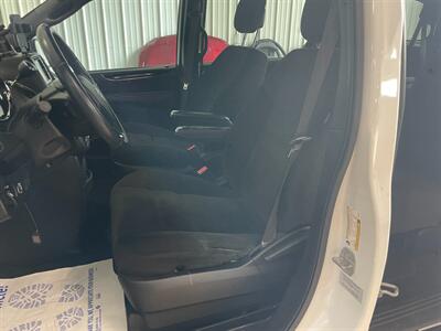 2016 Dodge Grand Caravan SE   - Photo 15 - Saint Louis, MI 48880-9800