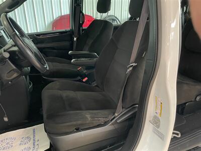 2016 Dodge Grand Caravan SE   - Photo 16 - Saint Louis, MI 48880-9800