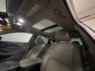 2017 Chevrolet Impala LT   - Photo 21 - Saint Louis, MI 48880-9800