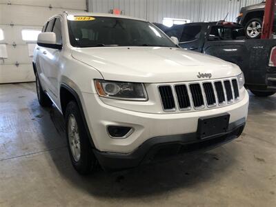 2014 Jeep Grand Cherokee Laredo   - Photo 4 - Saint Louis, MI 48880-9800