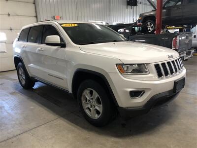 2014 Jeep Grand Cherokee Laredo   - Photo 5 - Saint Louis, MI 48880-9800