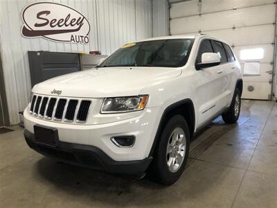 2014 Jeep Grand Cherokee Laredo   - Photo 2 - Saint Louis, MI 48880-9800