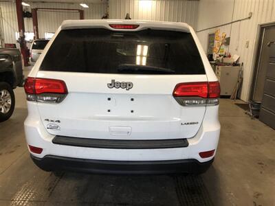 2014 Jeep Grand Cherokee Laredo   - Photo 23 - Saint Louis, MI 48880-9800