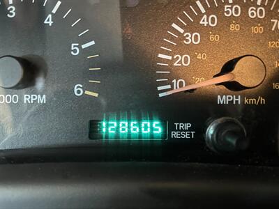 2000 Jeep Cherokee Sport   - Photo 9 - Saint Louis, MI 48880-9800