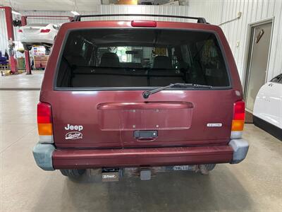2000 Jeep Cherokee Sport   - Photo 22 - Saint Louis, MI 48880-9800
