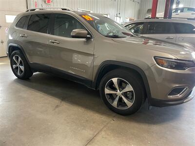 2019 Jeep Cherokee Limited   - Photo 5 - Saint Louis, MI 48880-9800
