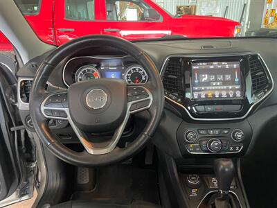 2019 Jeep Cherokee Limited   - Photo 9 - Saint Louis, MI 48880-9800