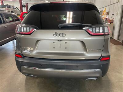 2019 Jeep Cherokee Limited   - Photo 7 - Saint Louis, MI 48880-9800