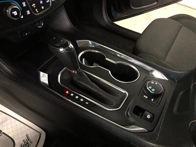 2020 Chevrolet Traverse LT Cloth - Photo 12 - Saint Louis, MI 48880-9800