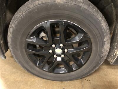 2020 Chevrolet Traverse LT Cloth   - Photo 27 - Saint Louis, MI 48880-9800