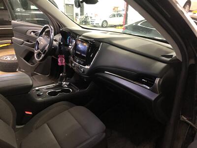 2020 Chevrolet Traverse LT Cloth   - Photo 20 - Saint Louis, MI 48880-9800