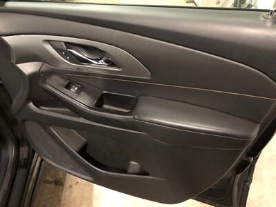 2020 Chevrolet Traverse LT Cloth   - Photo 21 - Saint Louis, MI 48880-9800