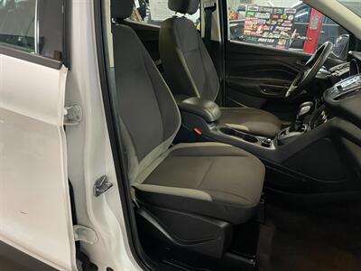 2016 Ford Escape S   - Photo 20 - Saint Louis, MI 48880-9800