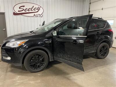 2016 Ford Escape SE   - Photo 1 - Saint Louis, MI 48880-9800