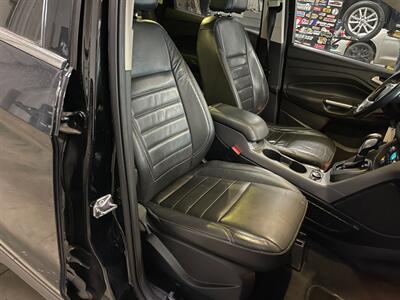 2016 Ford Escape SE   - Photo 16 - Saint Louis, MI 48880-9800