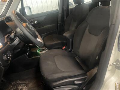 2019 Jeep Renegade Sport - Photo 14 - Saint Louis, MI 48880-9800