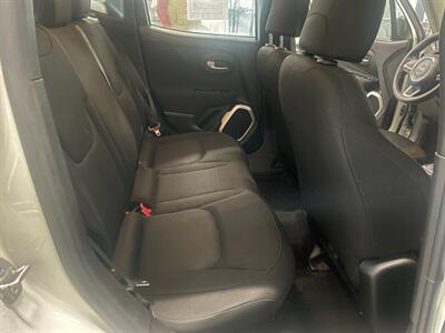 2019 Jeep Renegade Sport - Photo 16 - Saint Louis, MI 48880-9800