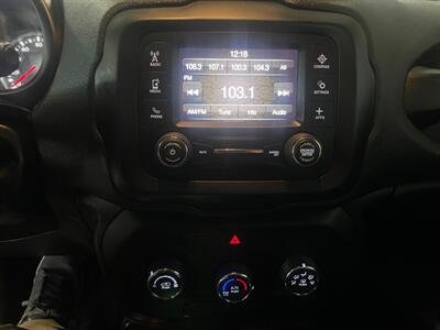 2019 Jeep Renegade Sport - Photo 11 - Saint Louis, MI 48880-9800