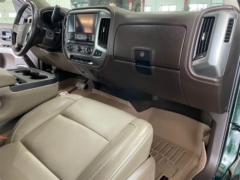 2014 Chevrolet Silverado 1500 LTZ - Photo 17 - Saint Louis, MI 48880-9800
