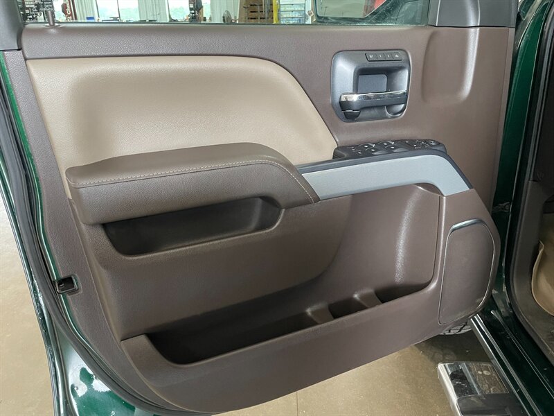 2014 Chevrolet Silverado 1500 LTZ - Photo 18 - Saint Louis, MI 48880-9800