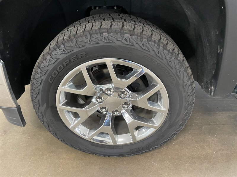 2014 Chevrolet Silverado 1500 LTZ - Photo 20 - Saint Louis, MI 48880-9800