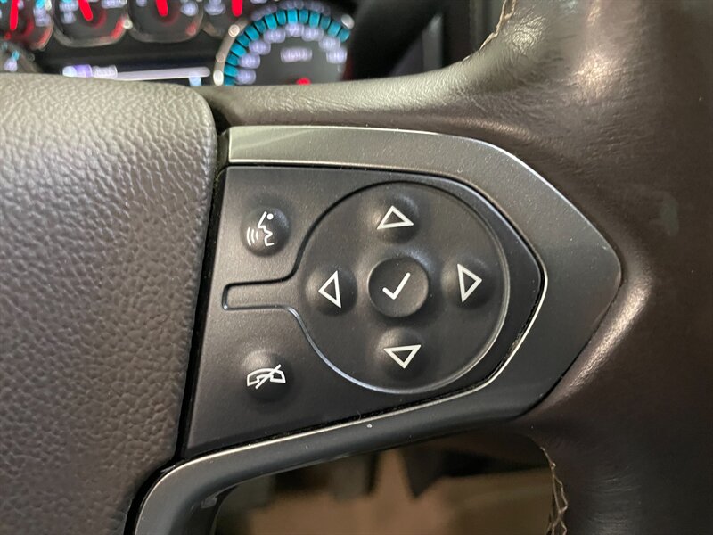 2014 Chevrolet Silverado 1500 LTZ - Photo 11 - Saint Louis, MI 48880-9800