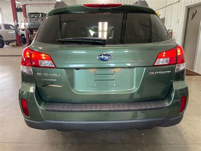 2013 Subaru Outback 2.5i Premium - Photo 23 - Saint Louis, MI 48880-9800