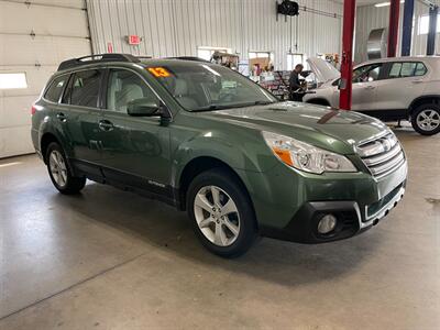2013 Subaru Outback 2.5i Premium - Photo 5 - Saint Louis, MI 48880-9800