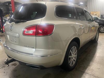 2015 Buick Enclave Leather   - Photo 6 - Saint Louis, MI 48880-9800