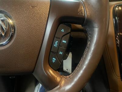 2015 Buick Enclave Leather   - Photo 11 - Saint Louis, MI 48880-9800